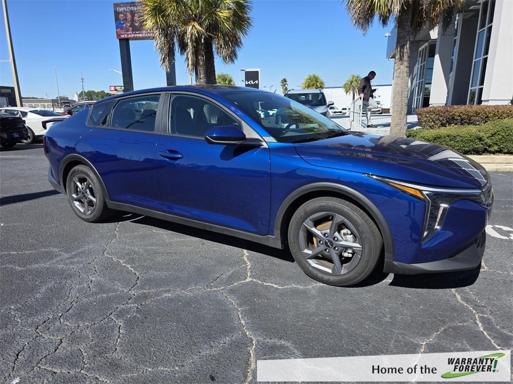 2025 Kia K4 LXS's photo