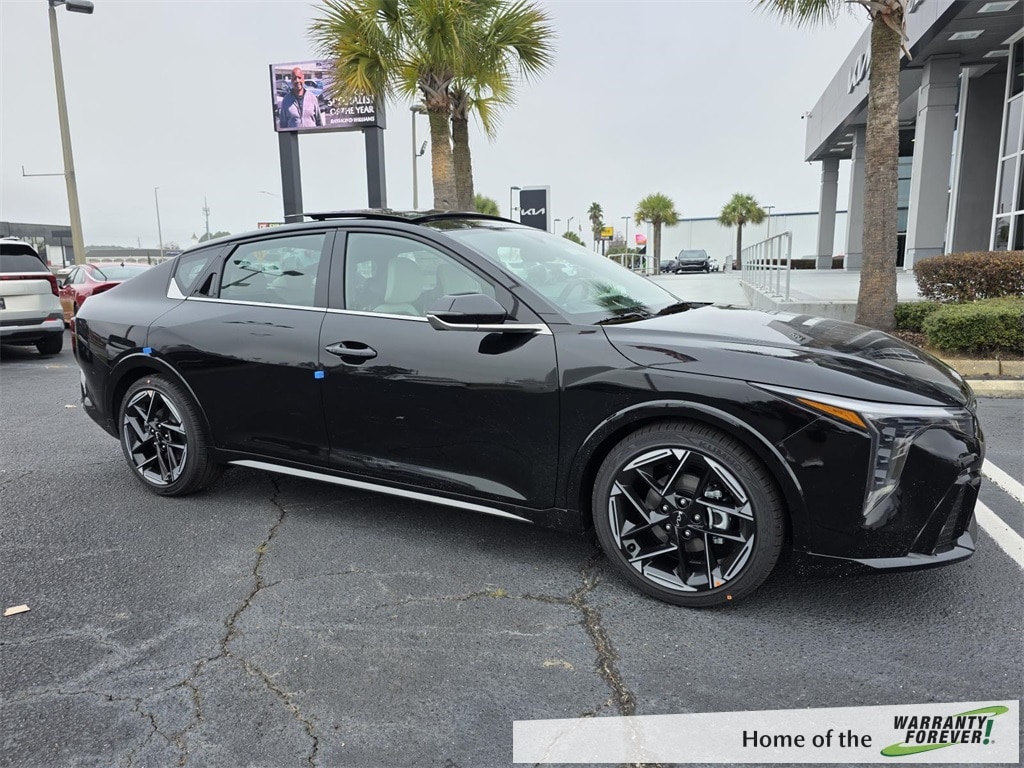 2026 Kia K4 GT-Line's photo