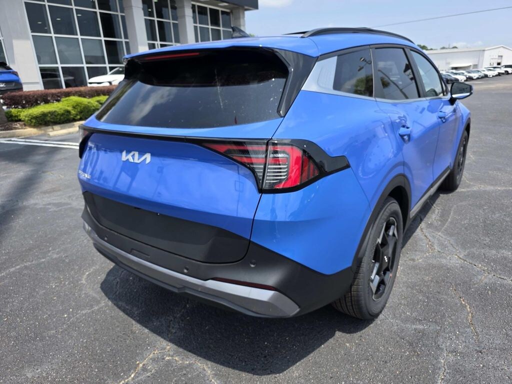 New 2026 Kia Sportage EX SUV