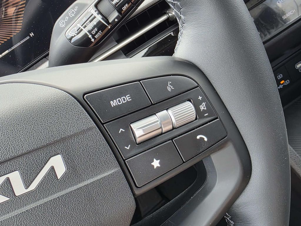 2026 Kia Sportage LX - Photo 10