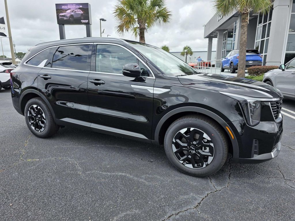 2026 Kia Sorento S AT's photo