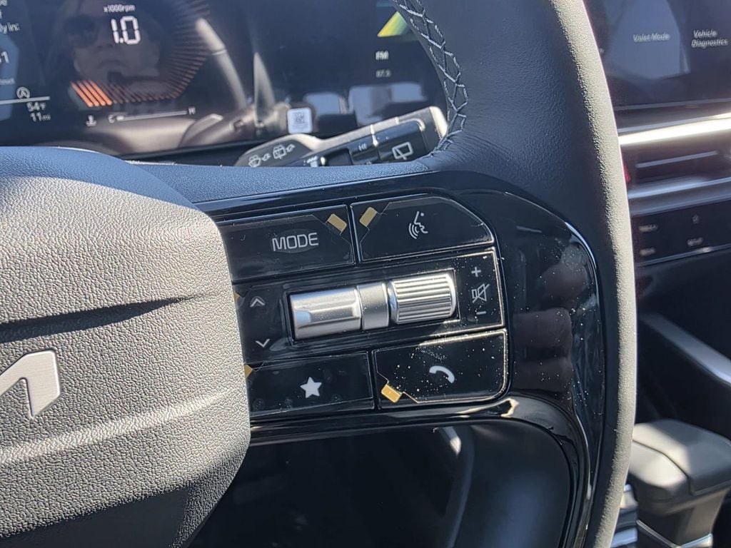 2026 Kia Sorento LX - Photo 11