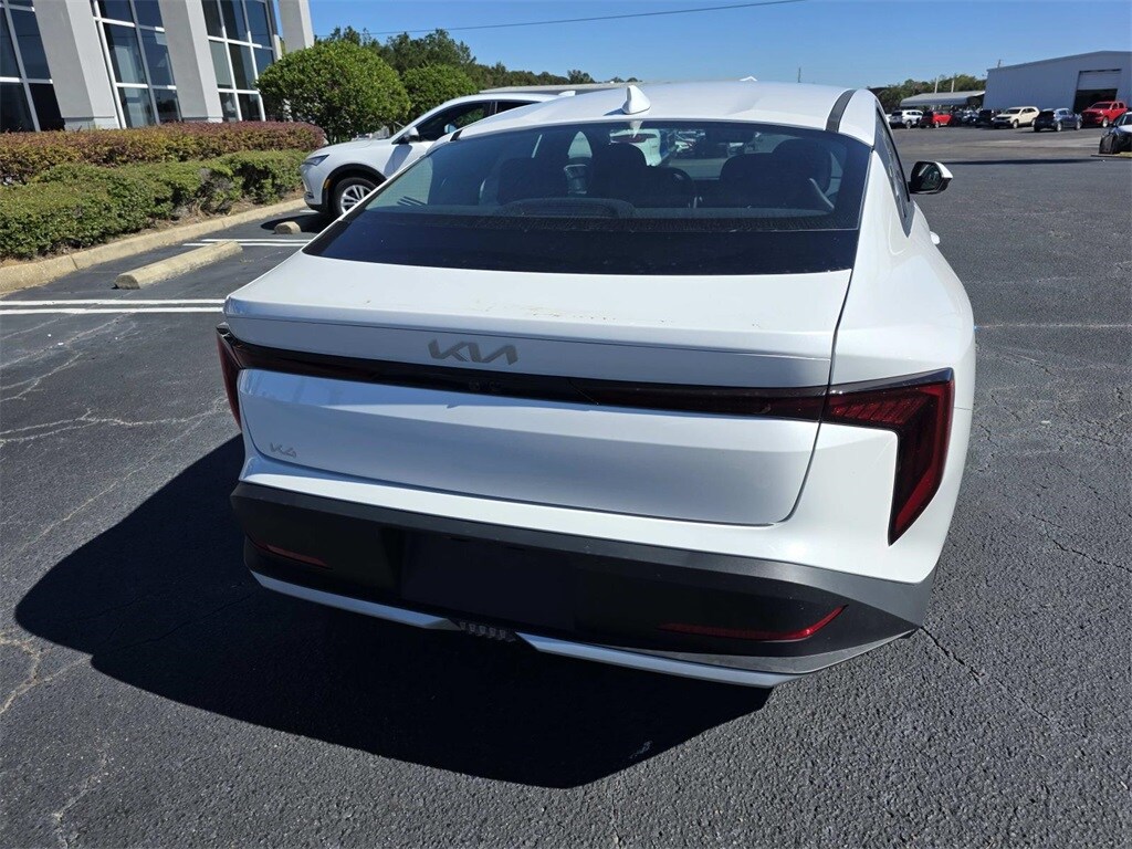 New 2025 Kia K4 EX Sedan