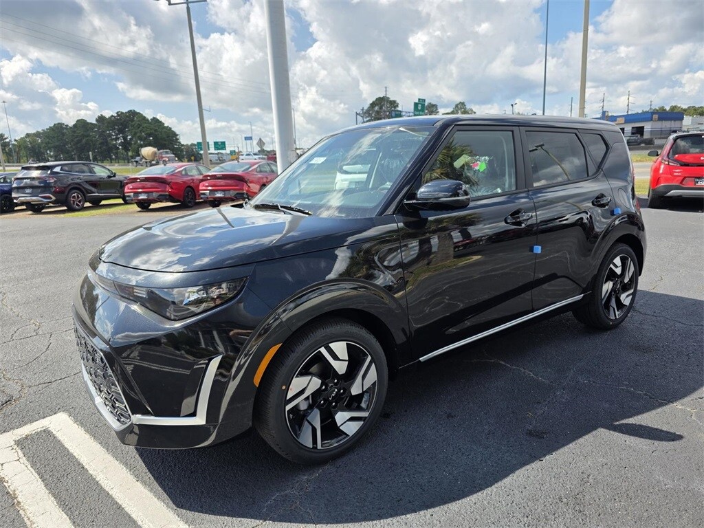 New 2025 Kia Soul GT-Line Hatchback