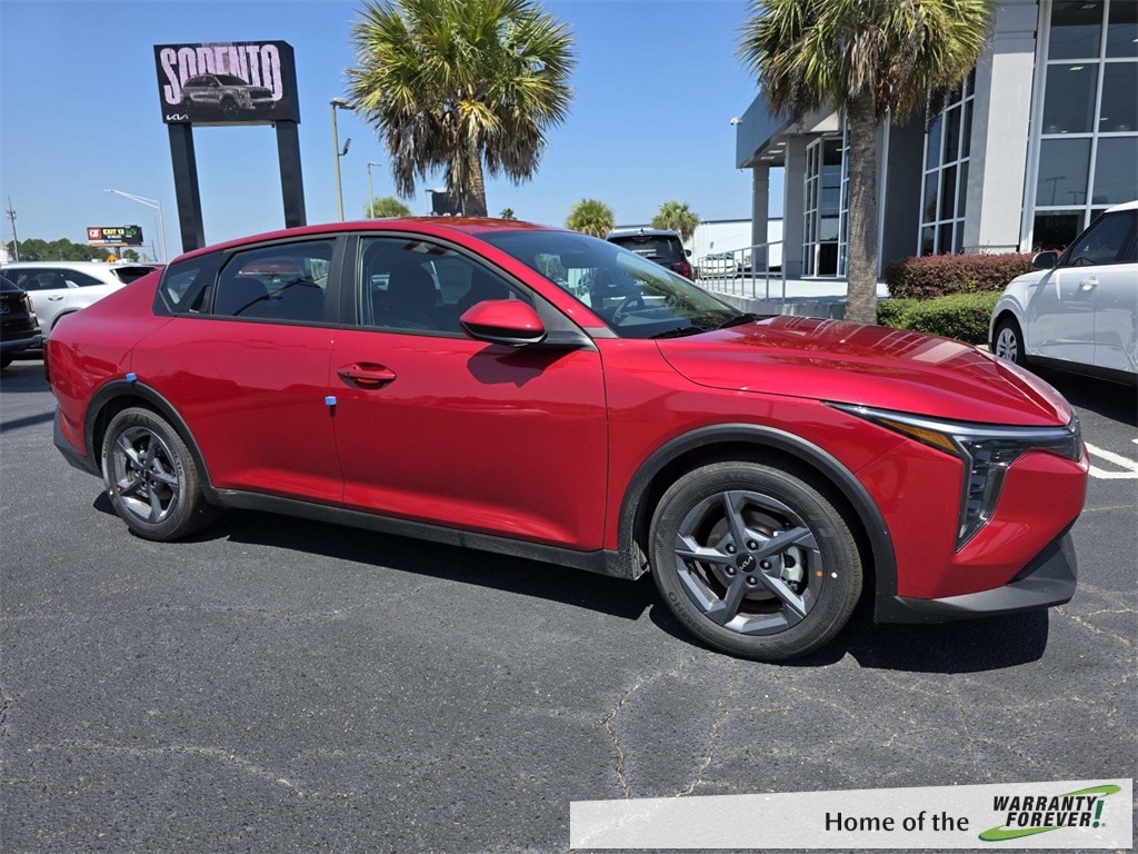 2025 Kia K4 LXS's photo