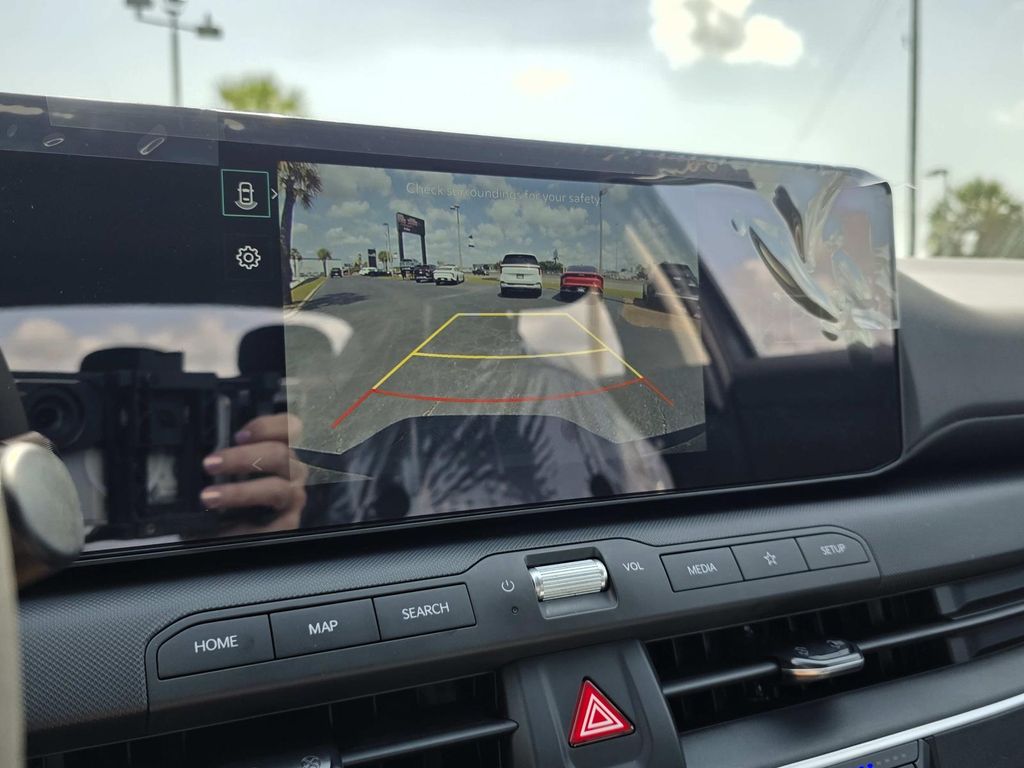 2026 Kia K4 LXS - Photo 8