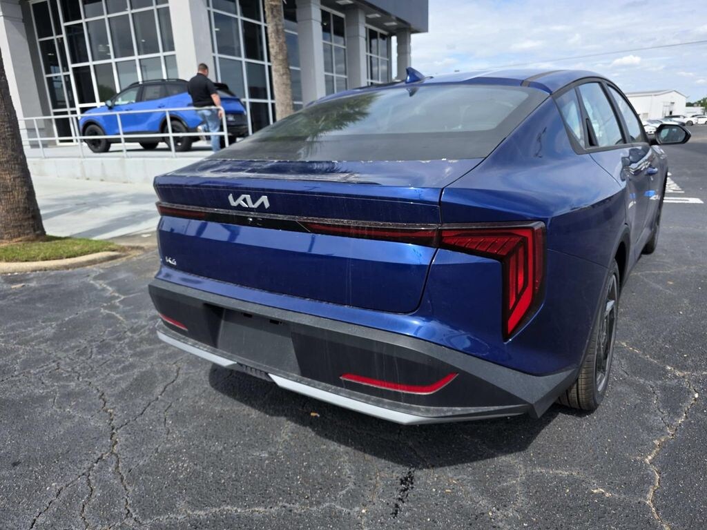 New 2026 Kia K4 EX Sedan