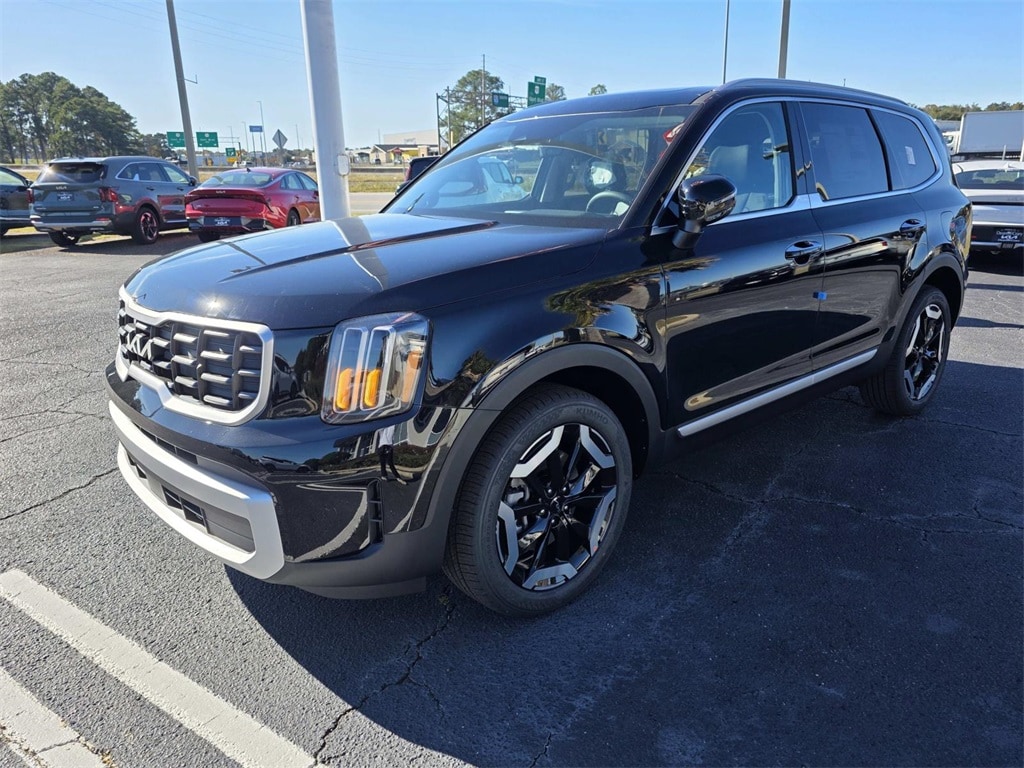 New 2025 Kia Telluride S SUV