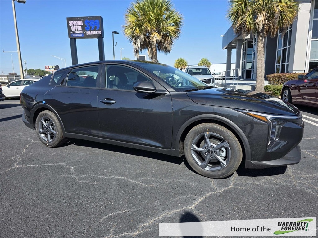 2025 Kia K4 LXS's photo