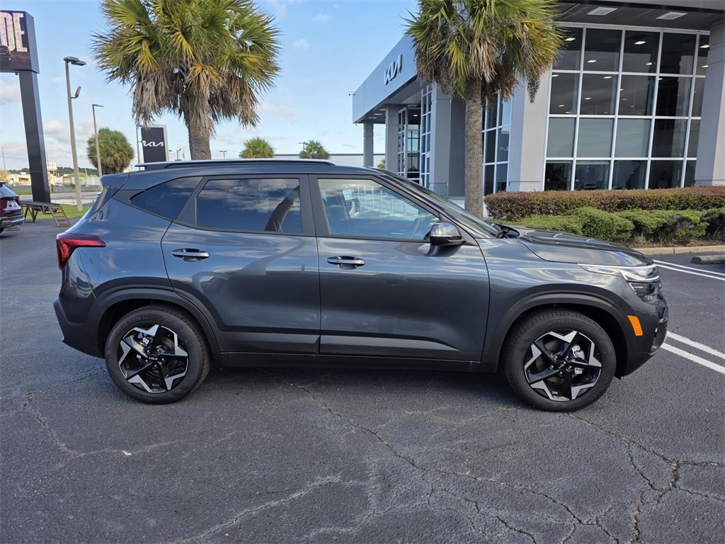 New 2026 Kia Seltos S SUV