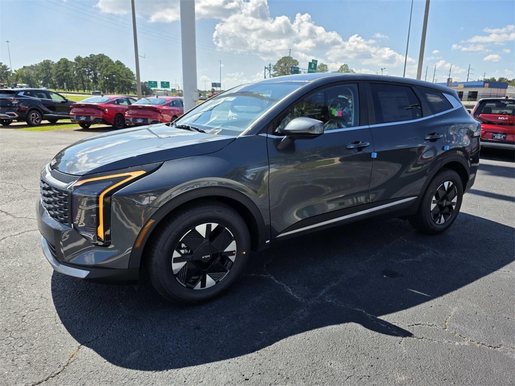 New 2026 Kia Sportage Hybrid LX SUV