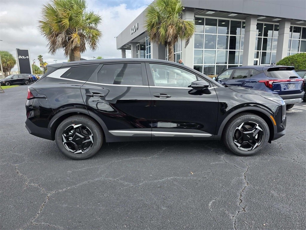 New 2026 Kia Sportage EX SUV