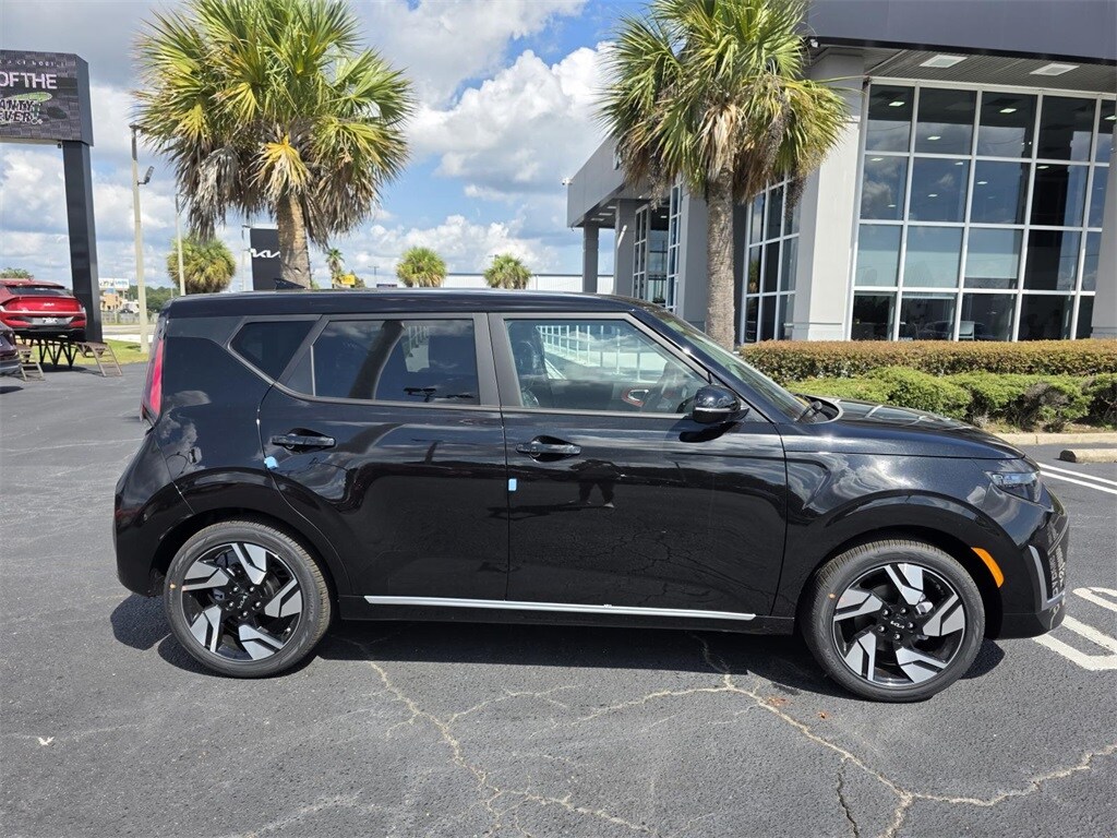 New 2025 Kia Soul GT-Line Hatchback