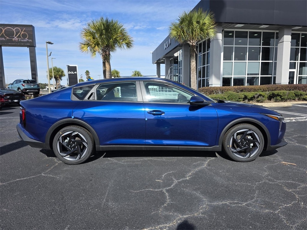 New 2025 Kia K4 EX Sedan