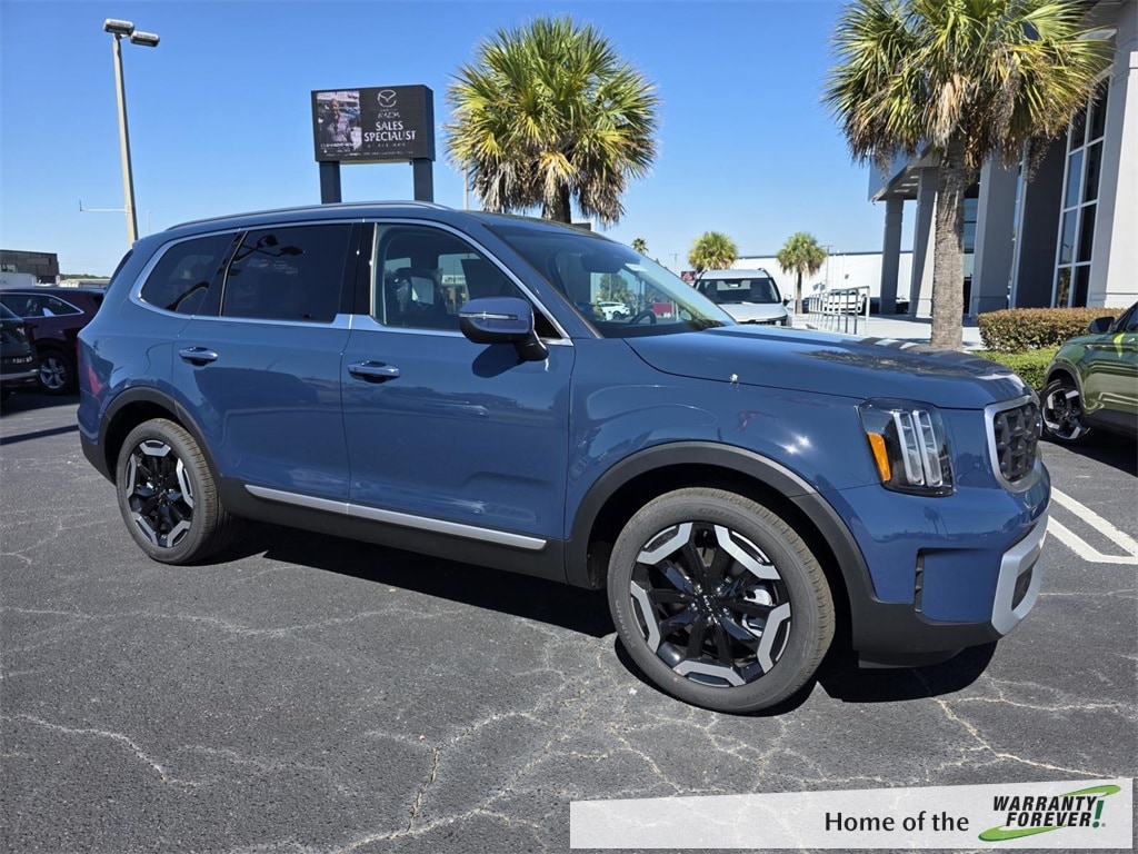 2025 Kia Telluride S's photo