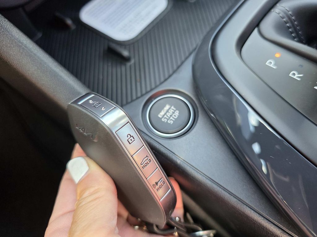 2026 Kia K4 GT-Line - Photo 16