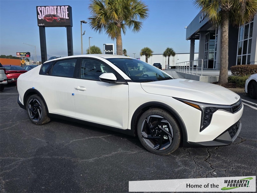 2025 Kia K4 EX's photo