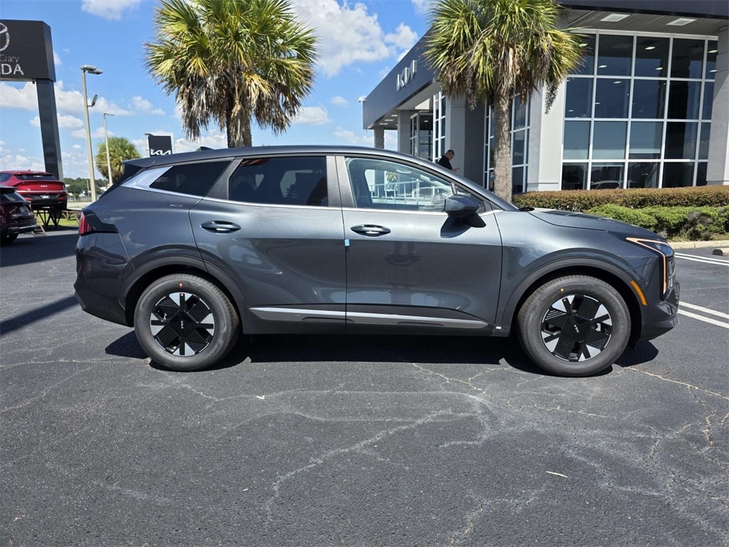 New 2026 Kia Sportage Hybrid LX SUV