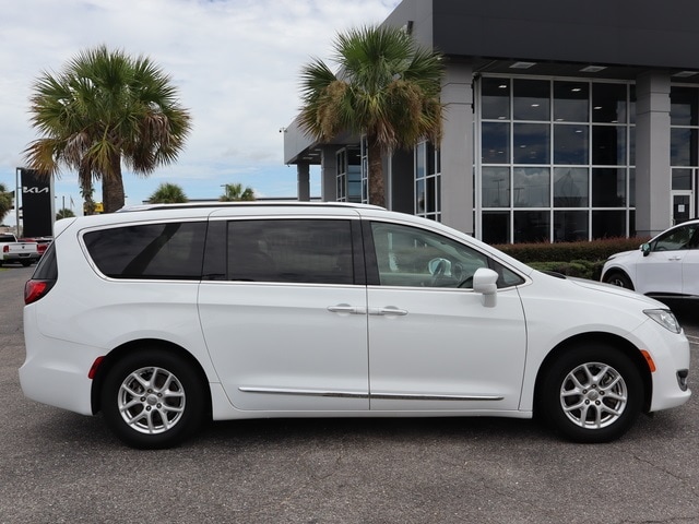 Used 2020 Chrysler Pacifica Touring L with VIN 2C4RC1BG0LR276980 for sale in Hattiesburg, MS