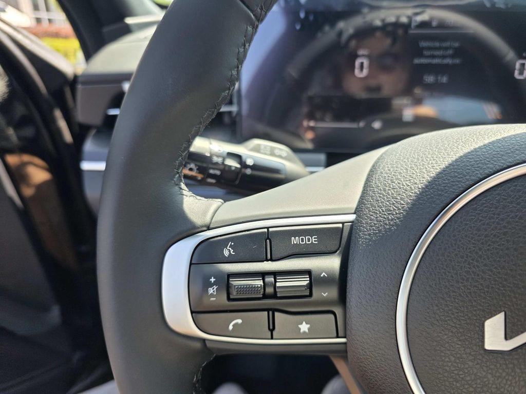 2026 Kia K5 GT-Line - Photo 15