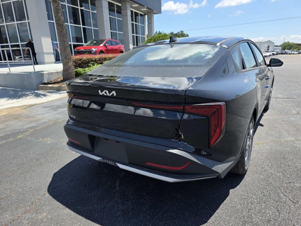 New 2026 Kia K4 LX Sedan