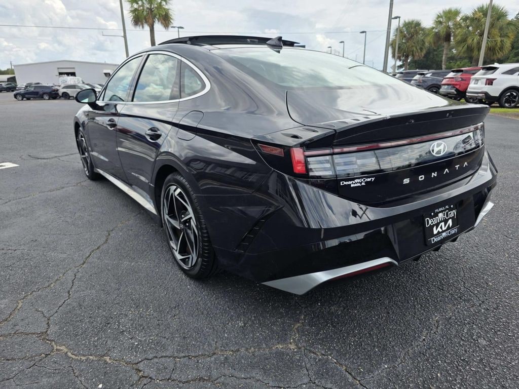 Used 2024 Hyundai Sonata SEL Sedan