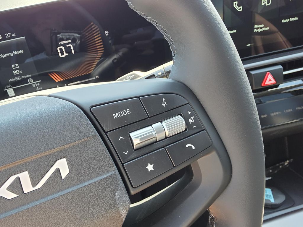 2026 Kia Sportage EX - Photo 11