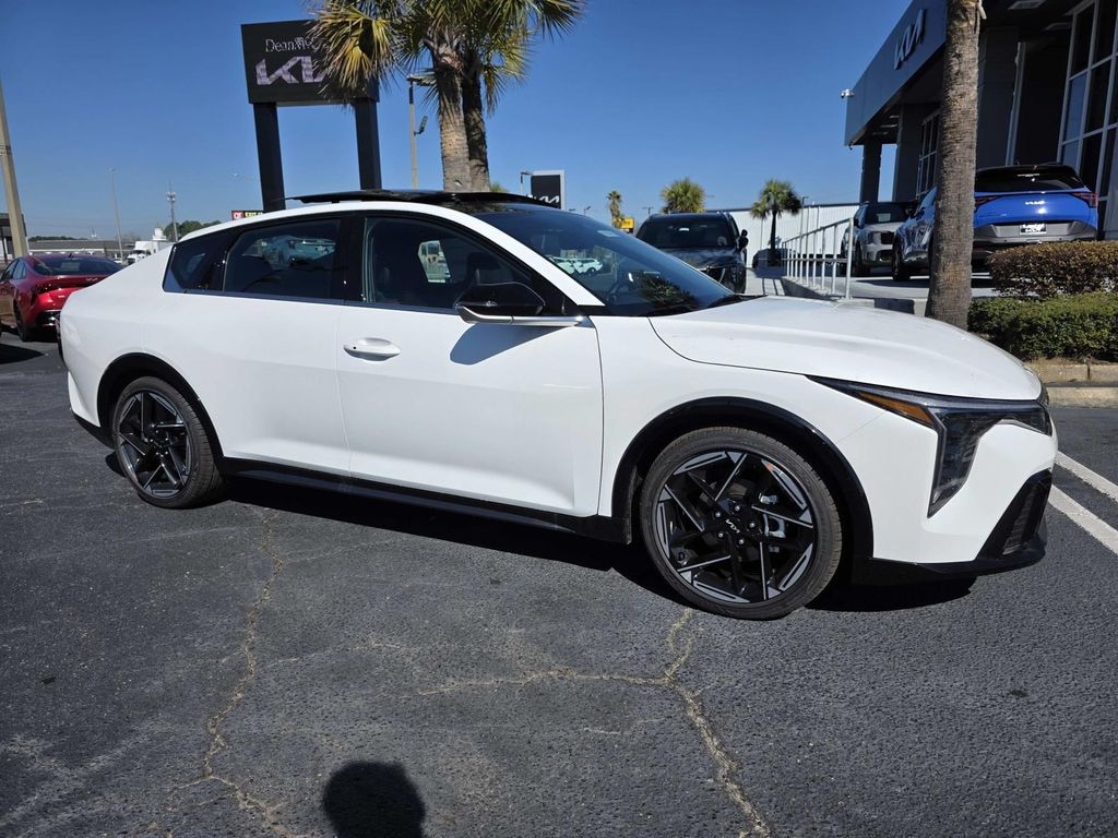 New 2026 Kia K4 GT-Line Sedan