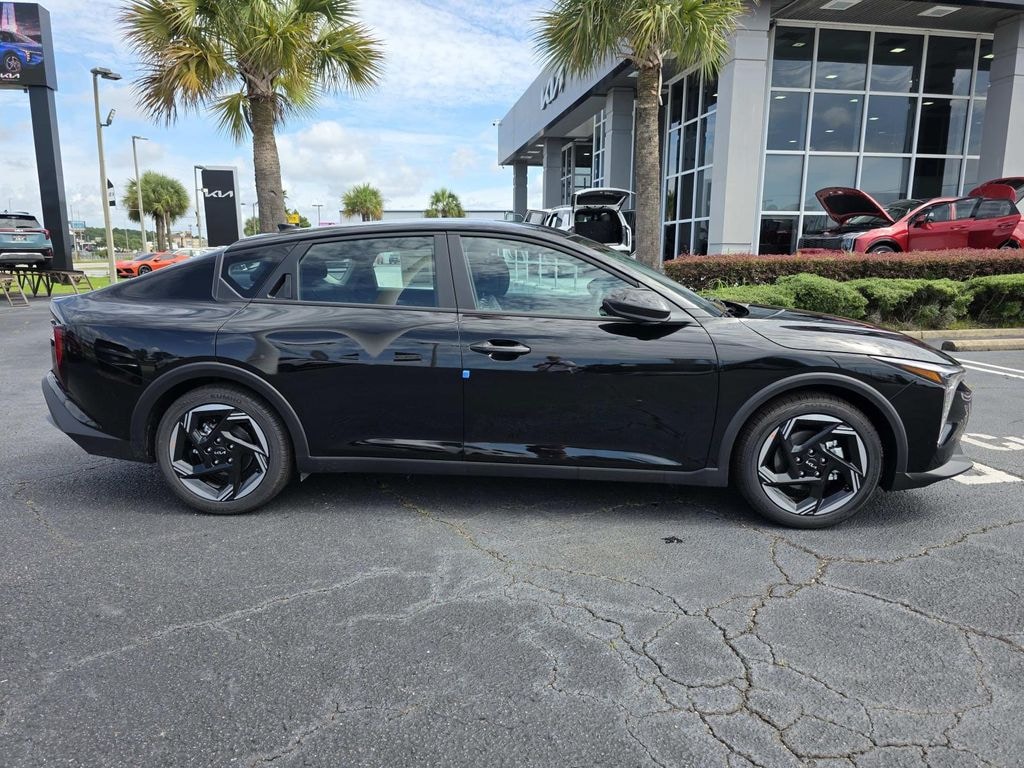 New 2026 Kia K4 EX Sedan