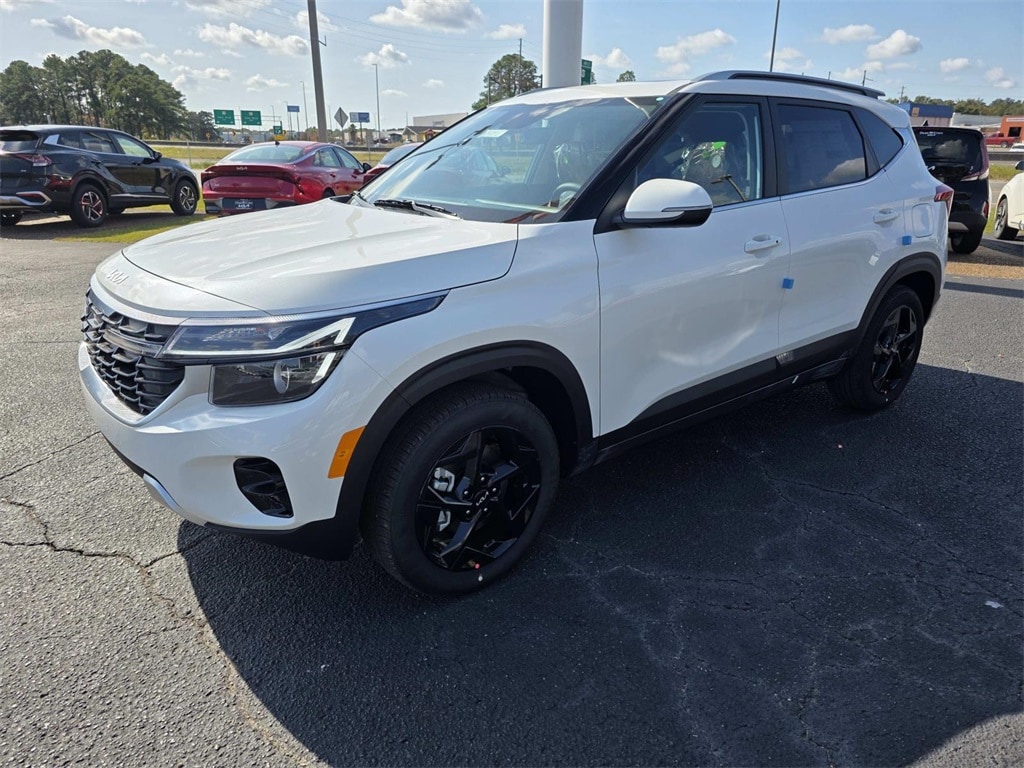 New 2026 Kia Seltos EX SUV