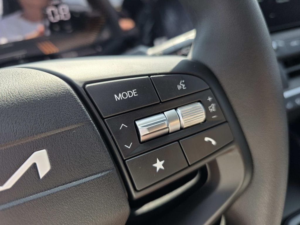 2026 Kia K4 LX - Photo 12