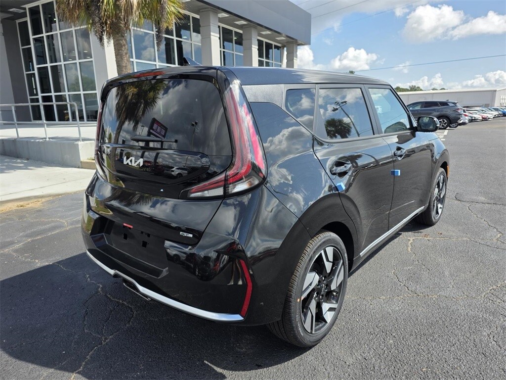 New 2025 Kia Soul GT-Line Hatchback