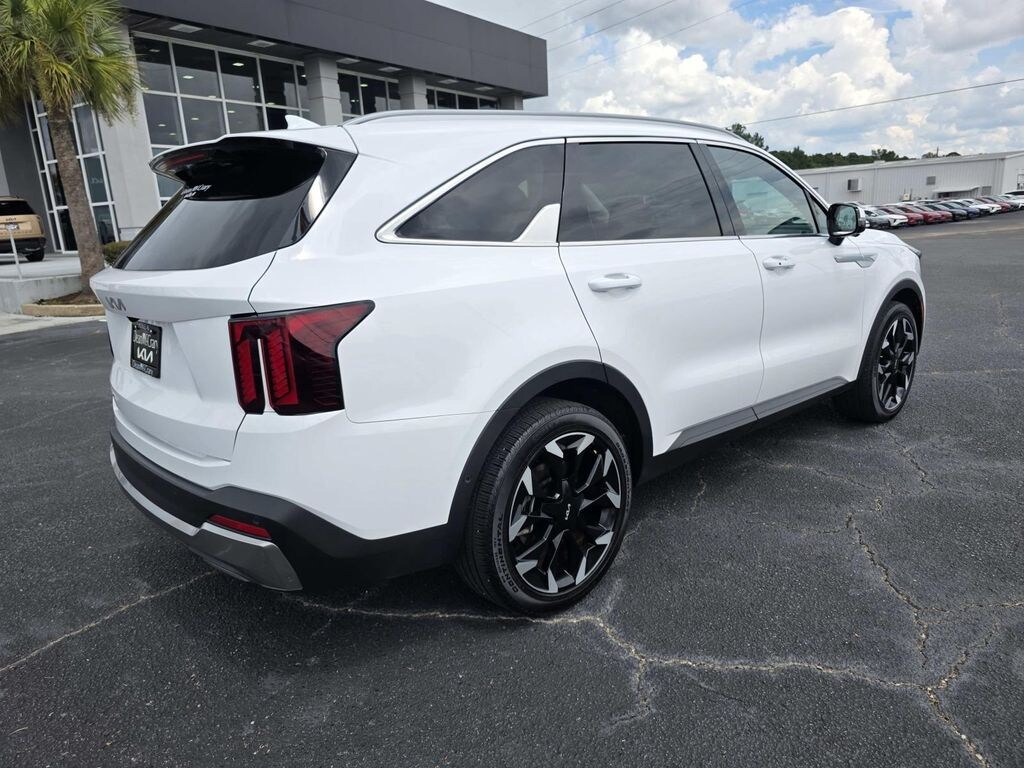 Used 2026 Kia Sorento SX SUV
