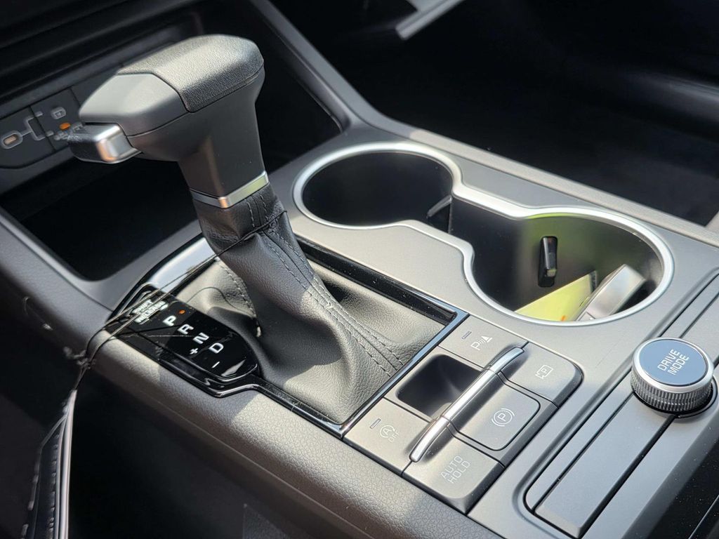2026 Kia K5 LXS - Photo 7
