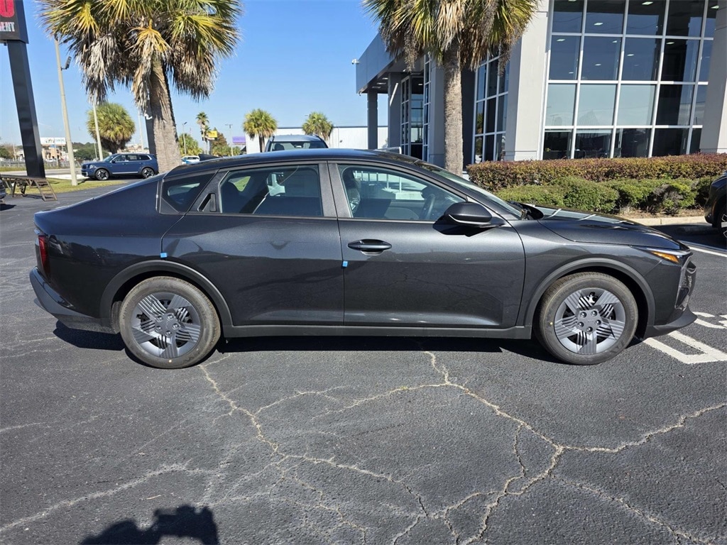 New 2025 Kia K4 LX Sedan