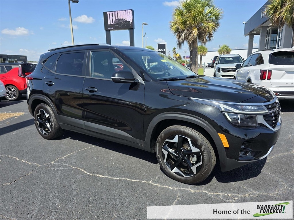 Used 2025 Kia Seltos S SUV