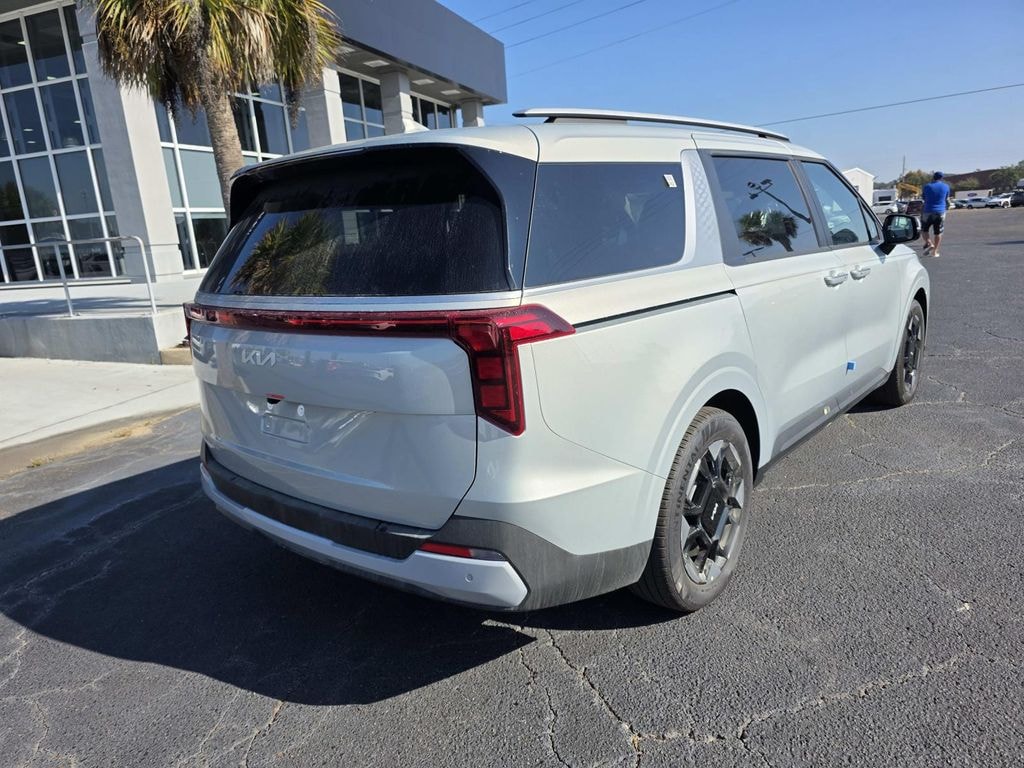 New 2026 Kia Carnival EX Van Passenger Van