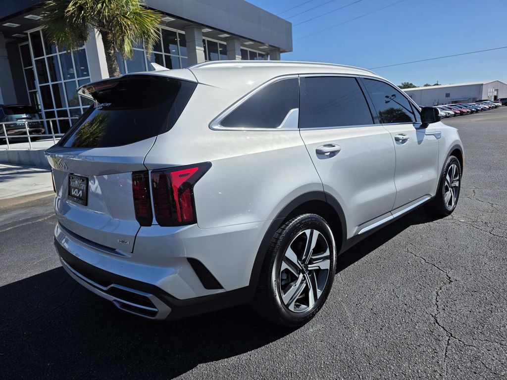 Used 2023 Kia Sorento Hybrid EX SUV