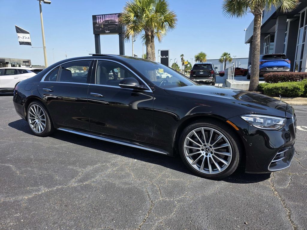2021 Mercedes-Benz S-Class S580 4MATIC's photo