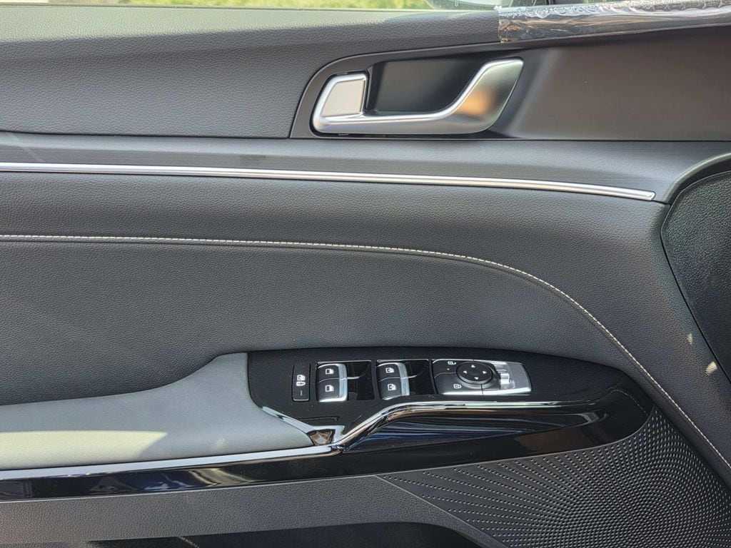 2026 Kia K5 GT-Line - Photo 11