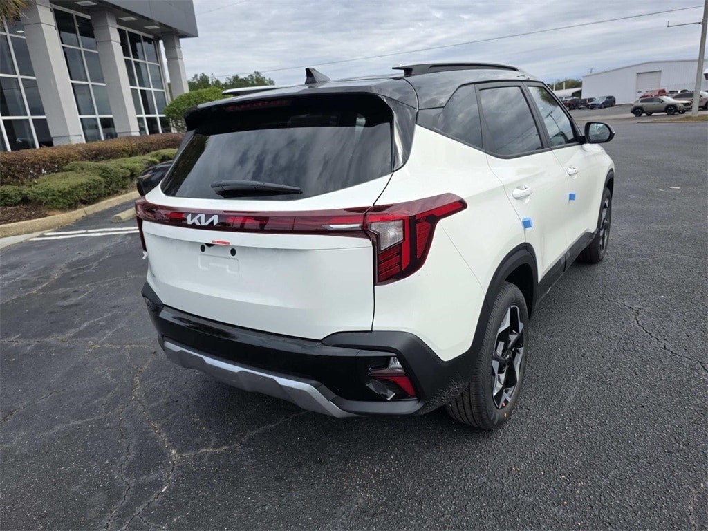 New 2026 Kia Seltos S SUV