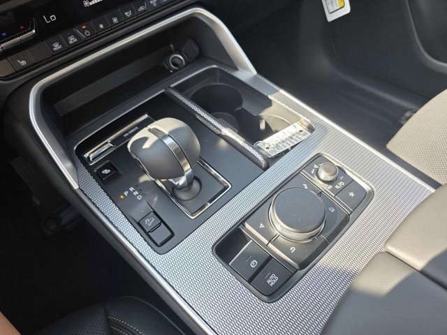 2025 Mazda CX-70 Premium Package - Photo 15