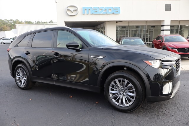 2025 Mazda CX-90 Select Package's photo