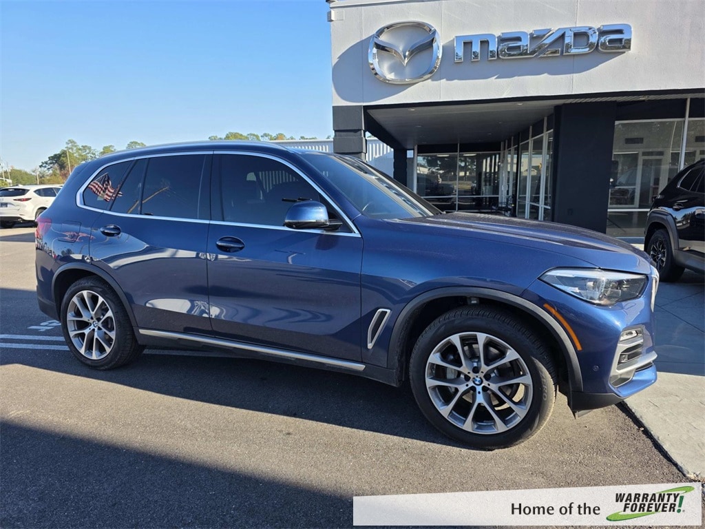 2020 BMW X5 40i's photo