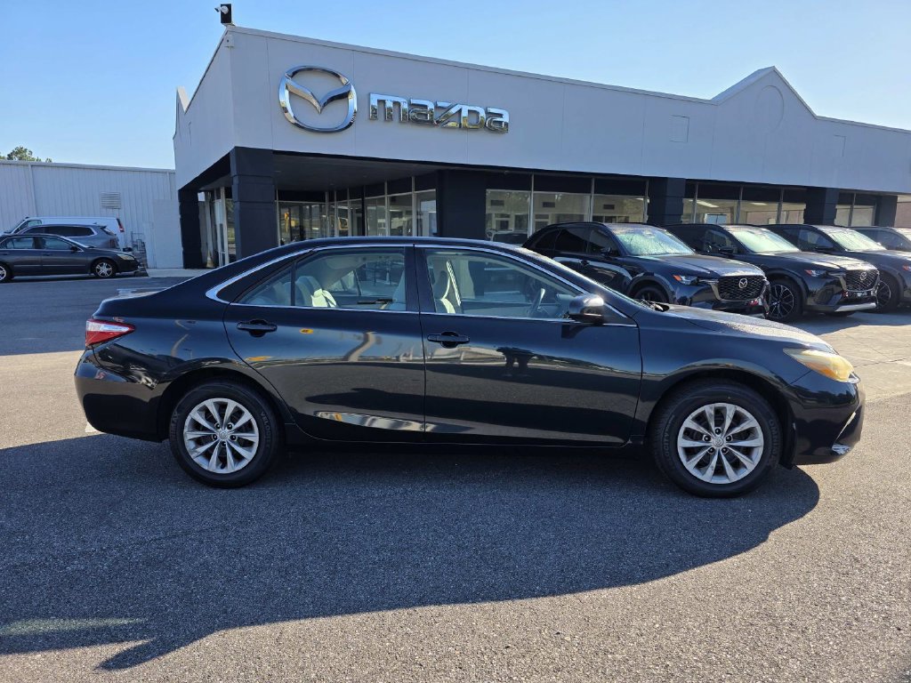 Used 2016 Toyota Camry LE with VIN 4T1BF1FK4GU146843 for sale in Mobile, AL