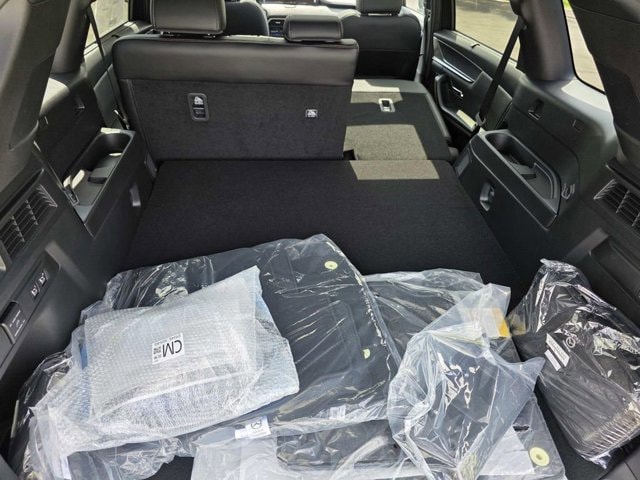 2025 Mazda CX-70 Premium Plus Package - Photo 12