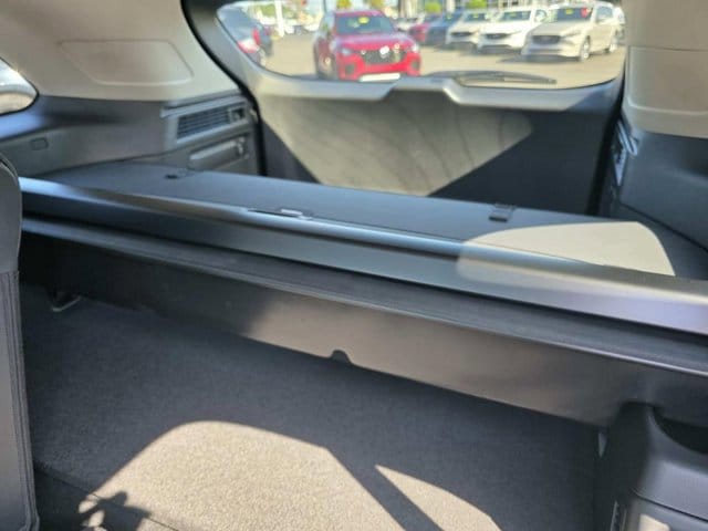 2025 Mazda CX-70 Premium Package - Photo 10