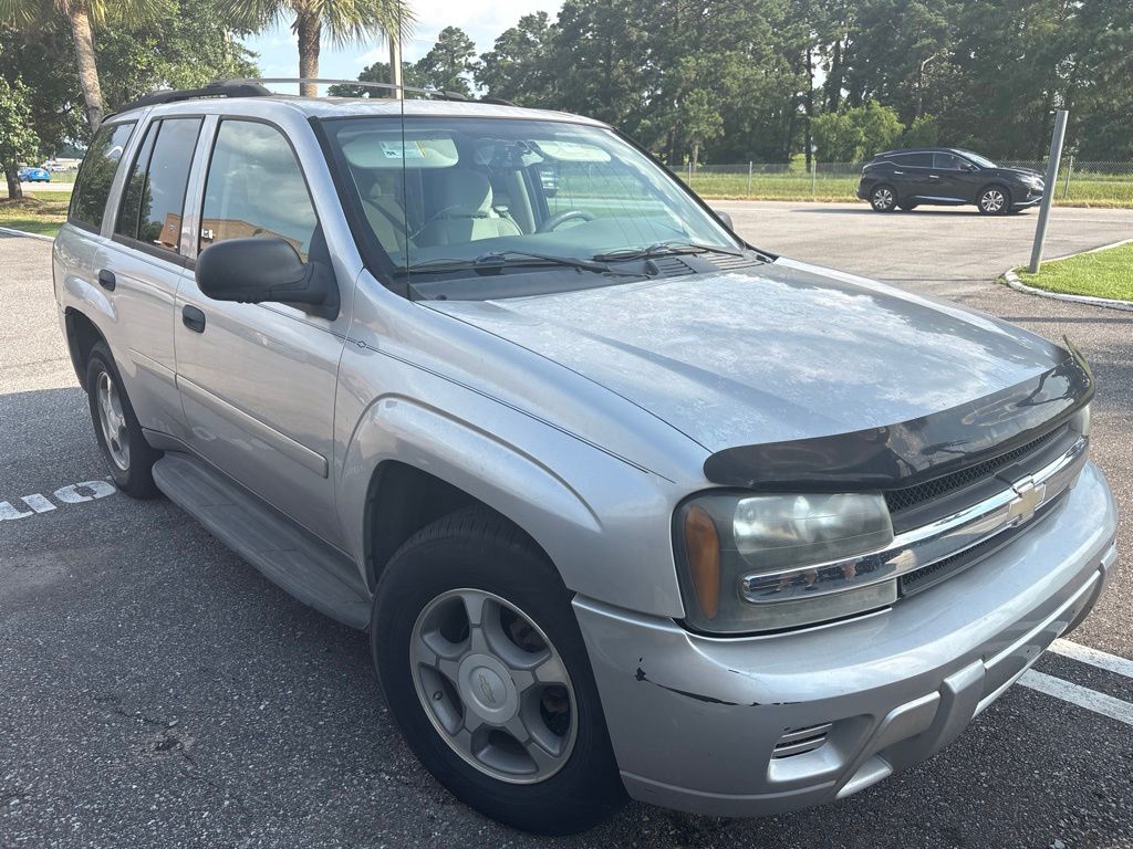 2008 Chevrolet Trailblazer's photo