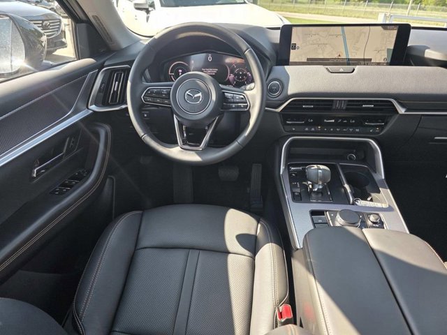 2025 Mazda CX-70 Premium Package - Photo 8
