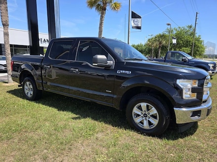 2017 Ford F-150 Truck SuperCrew Cab